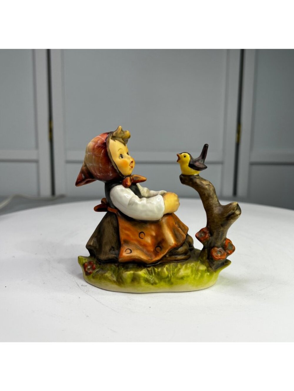 M.I. Hummel "In Tune" Vintage Figurine TMK-6 1970s 4" Collectible - Picture 6 of 11